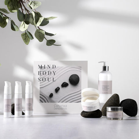 Monuksin Mind Body Soul Limited Edition Beauty Box (Worth £180+)